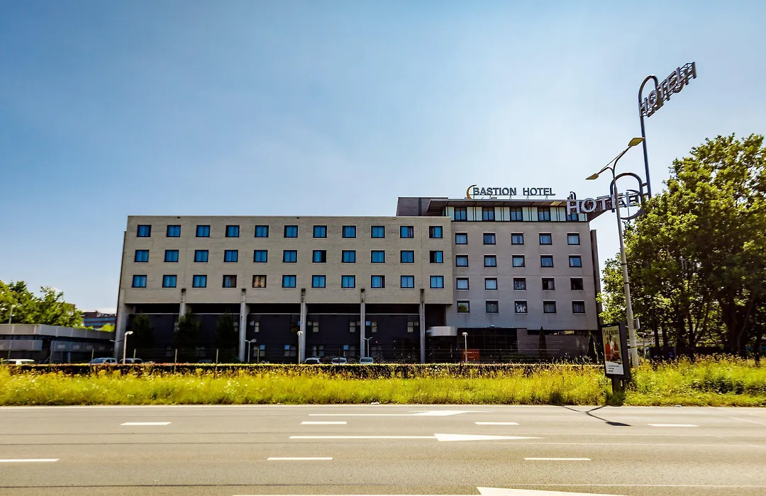 Bastion Hotel Utrecht-1