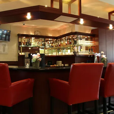 Bastion Hotel Utrecht-2